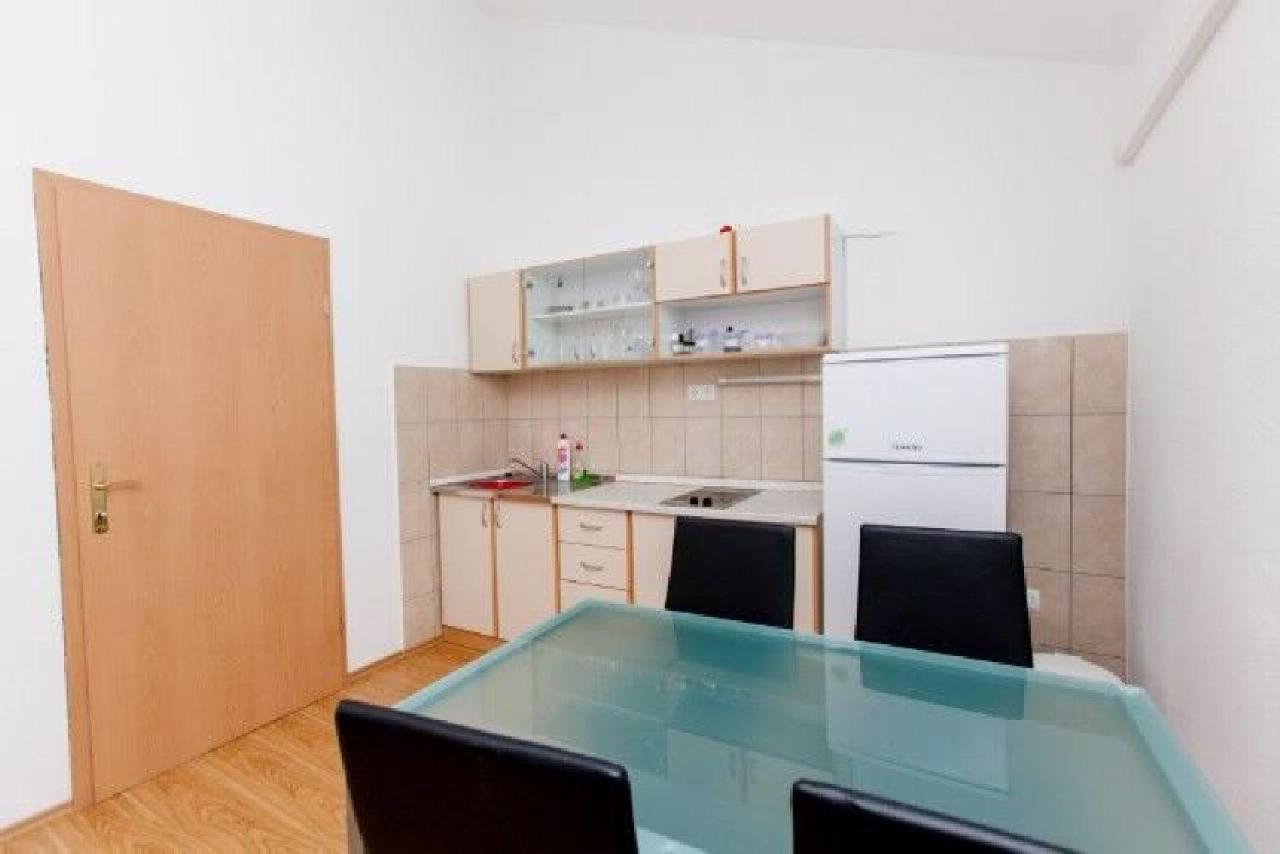 Ana Apartment